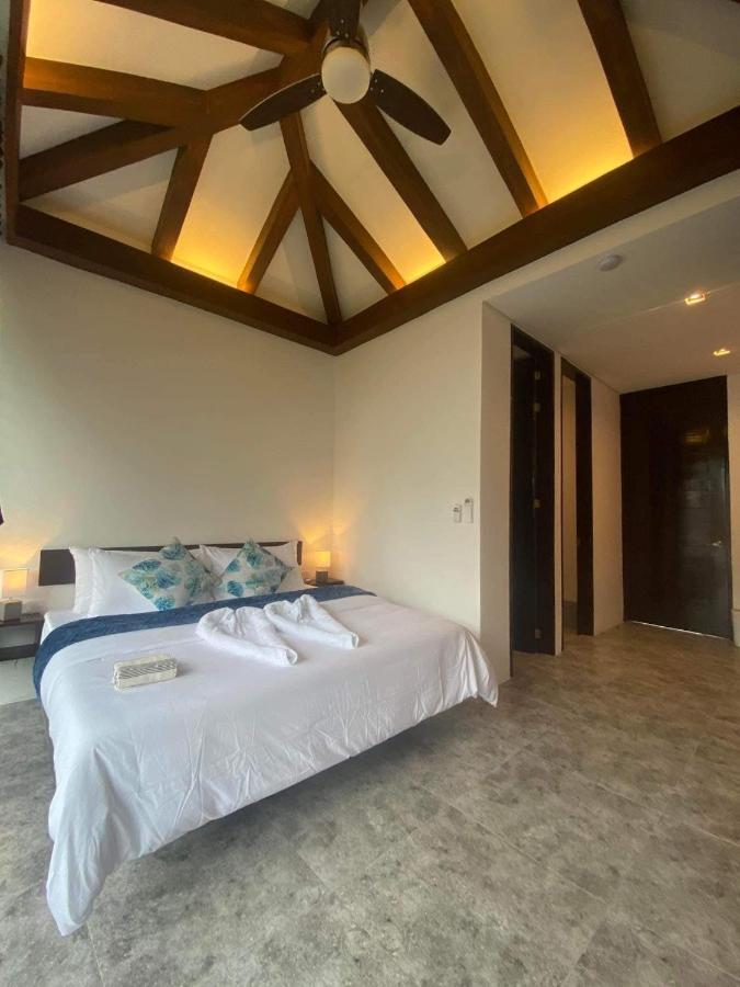 Amila Dive Beach Resort Sipalay Eksteriør bilde