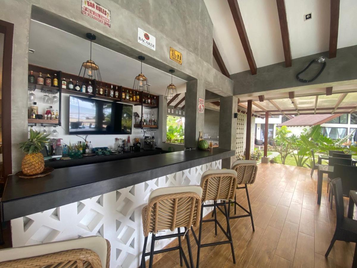 Amila Dive Beach Resort Sipalay Eksteriør bilde