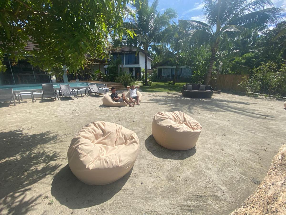 Amila Dive Beach Resort Sipalay Eksteriør bilde