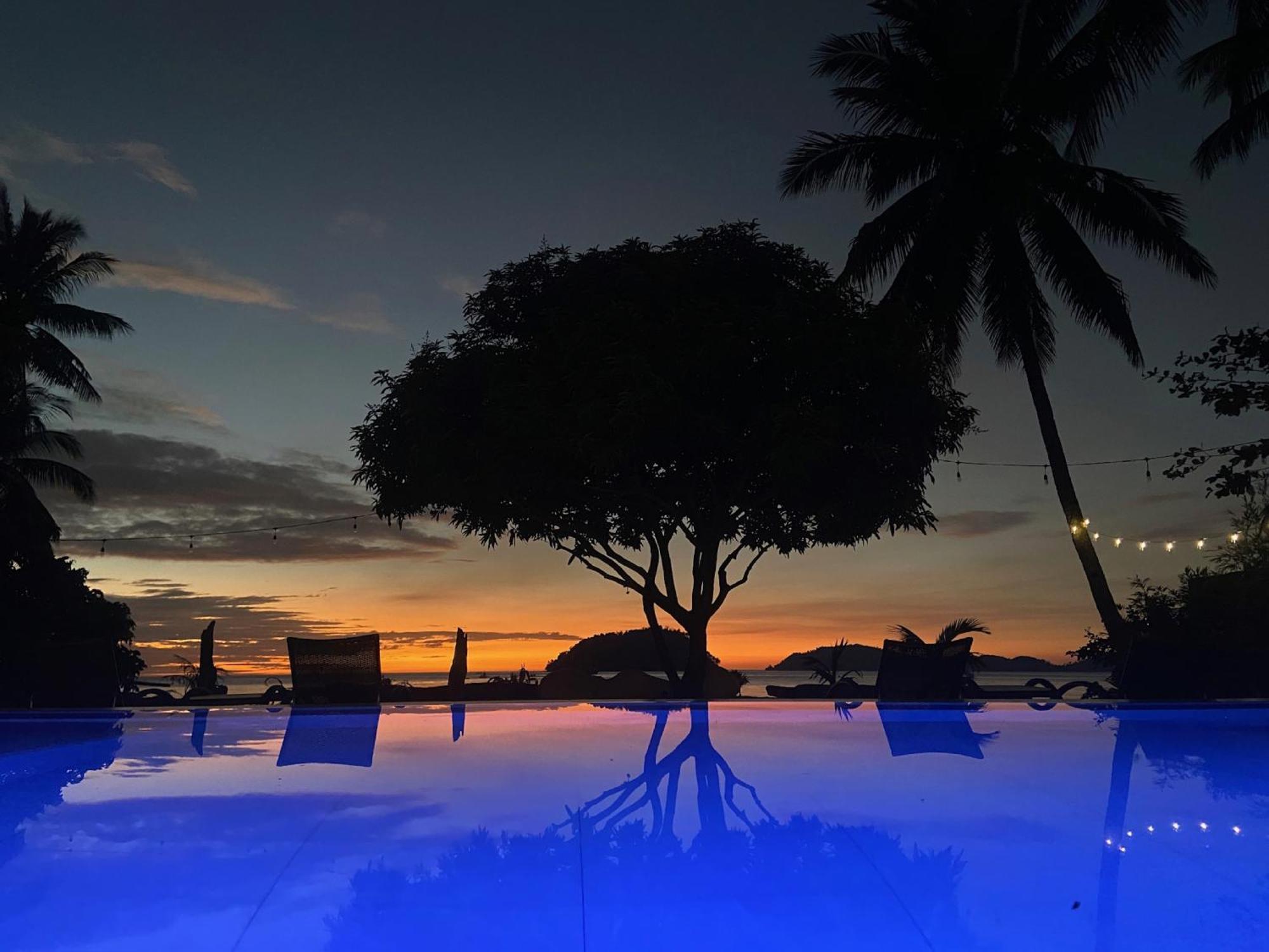 Amila Dive Beach Resort Sipalay Eksteriør bilde