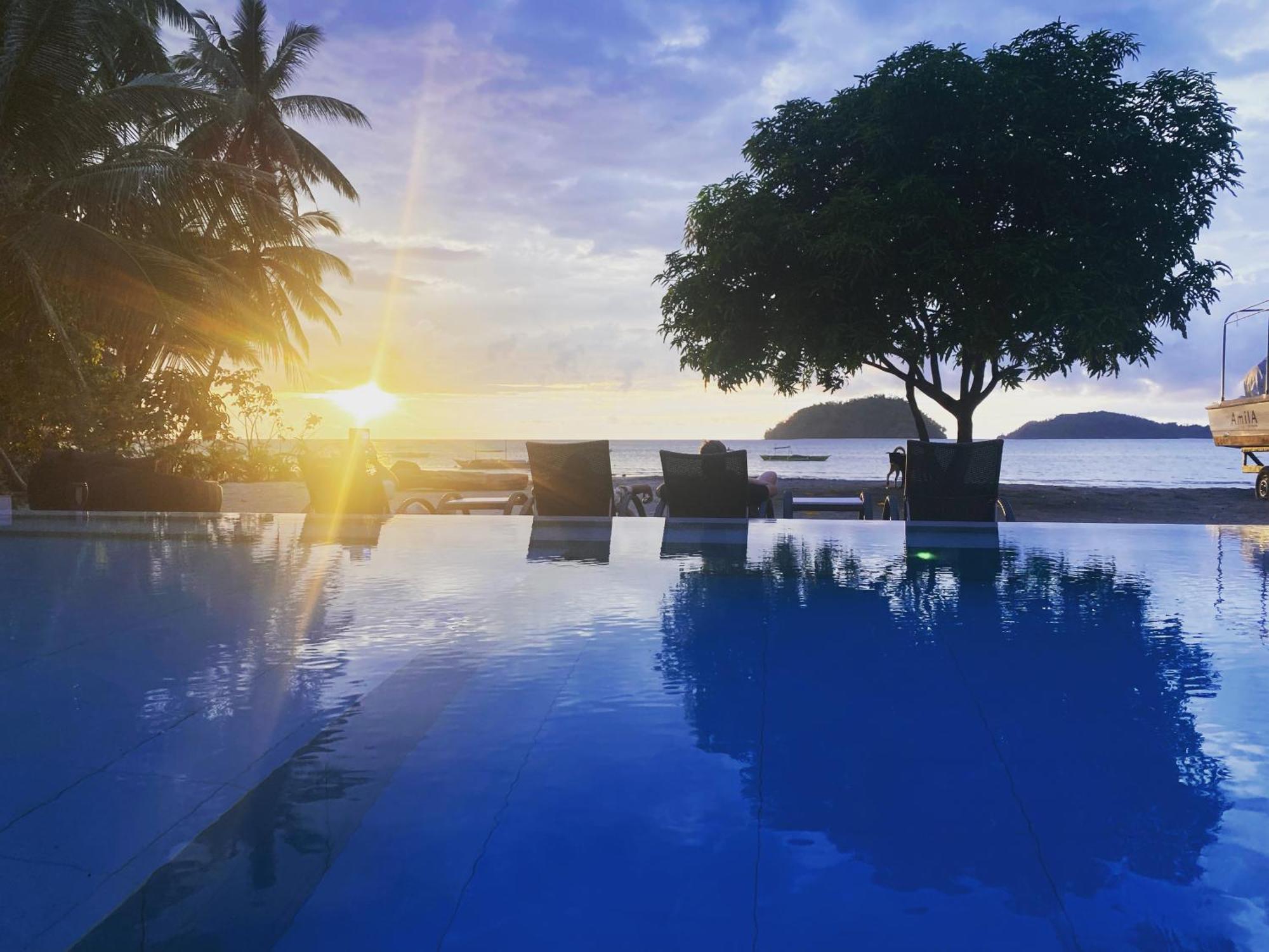 Amila Dive Beach Resort Sipalay Eksteriør bilde